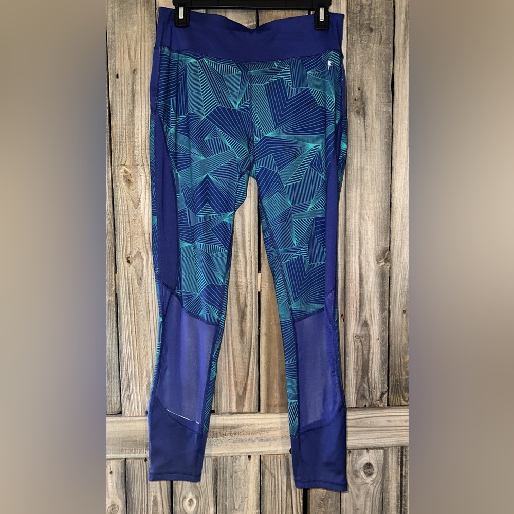 Athletic pants